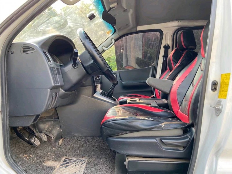 广州21年华晨金杯阁瑞斯7