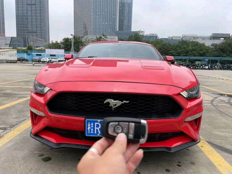 珠海18年福特野马1