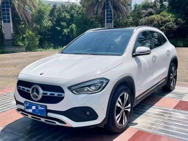 珠海21年奔驰GLA2