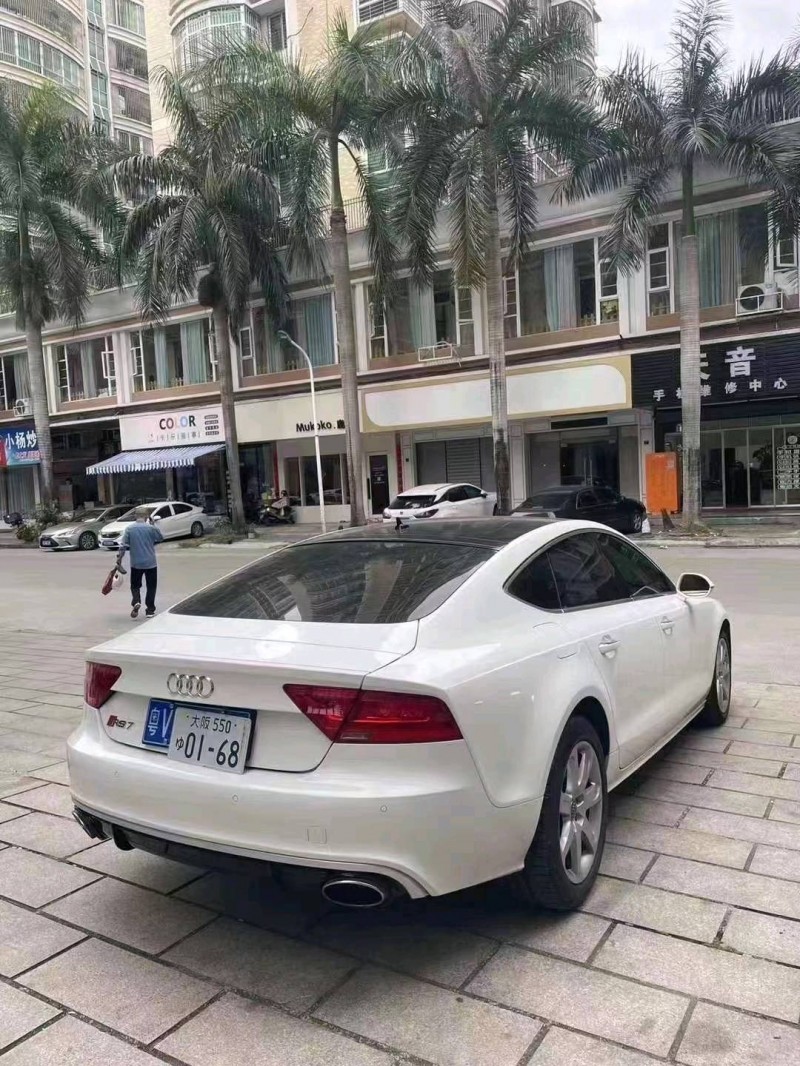 汕头13年奥迪A7L6