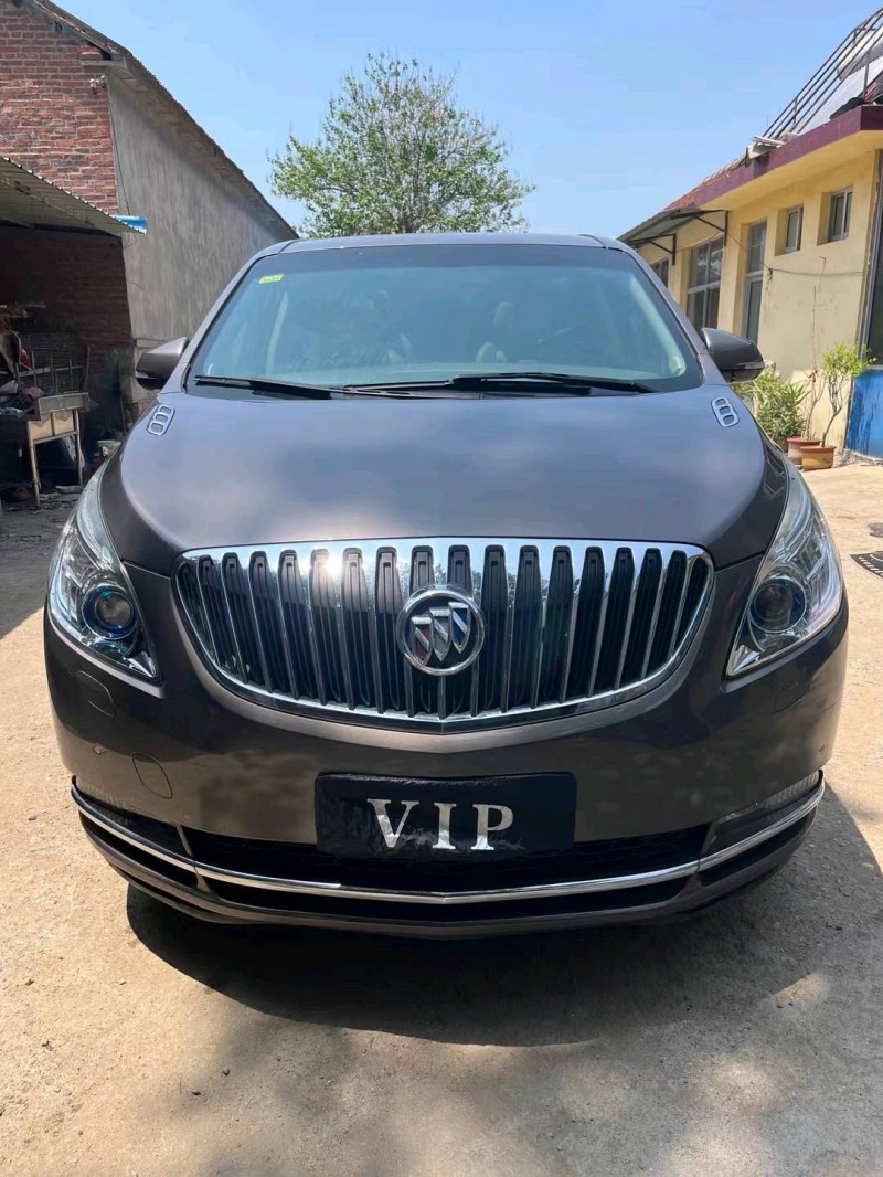 青岛13年别克GL81