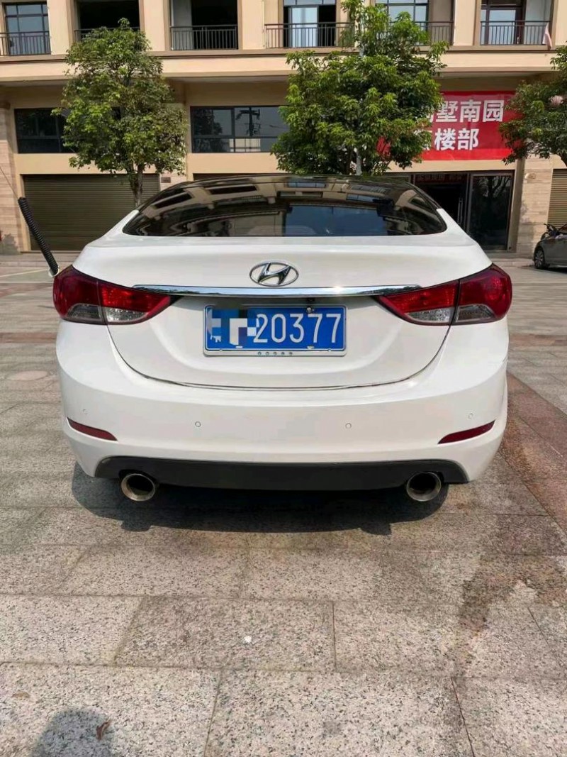梧州13年现代朗动6