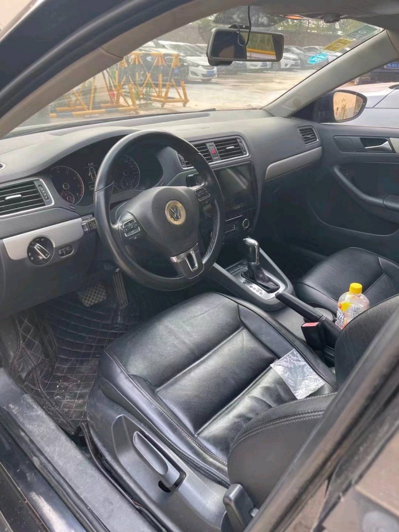 济南13年大众速腾3