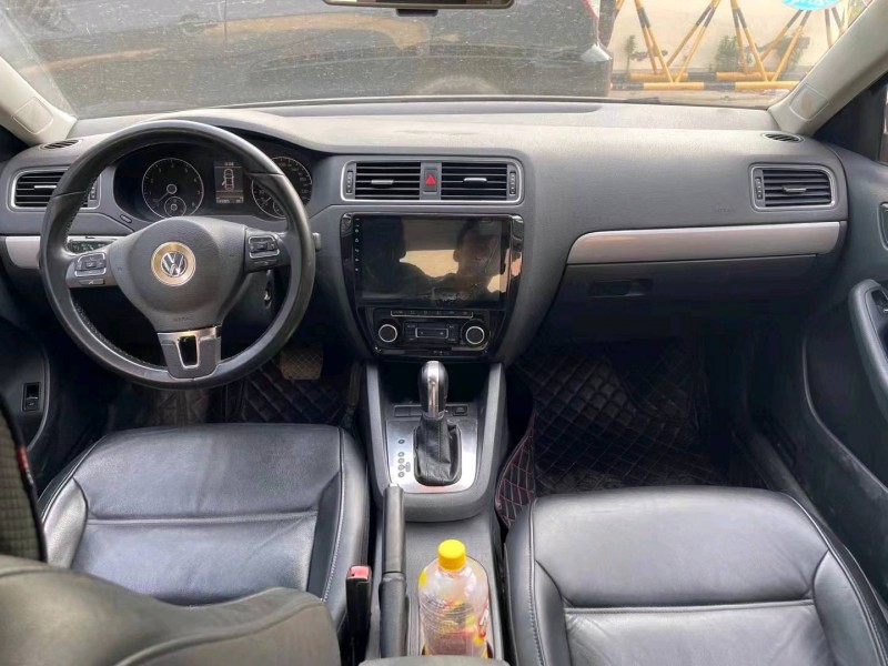 济南13年大众速腾4