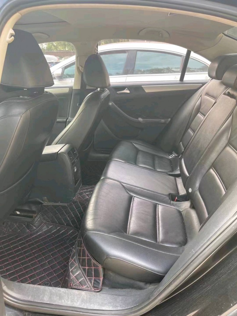 济南13年大众速腾5