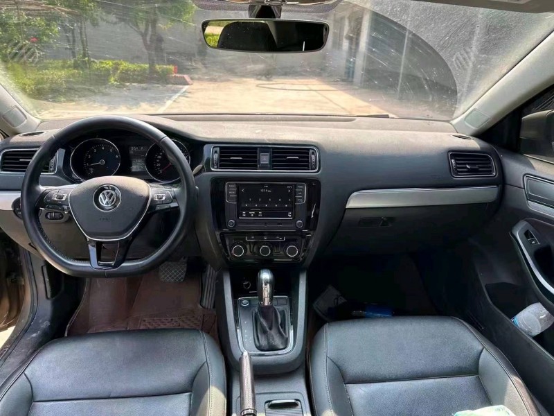 济南19年大众速腾6