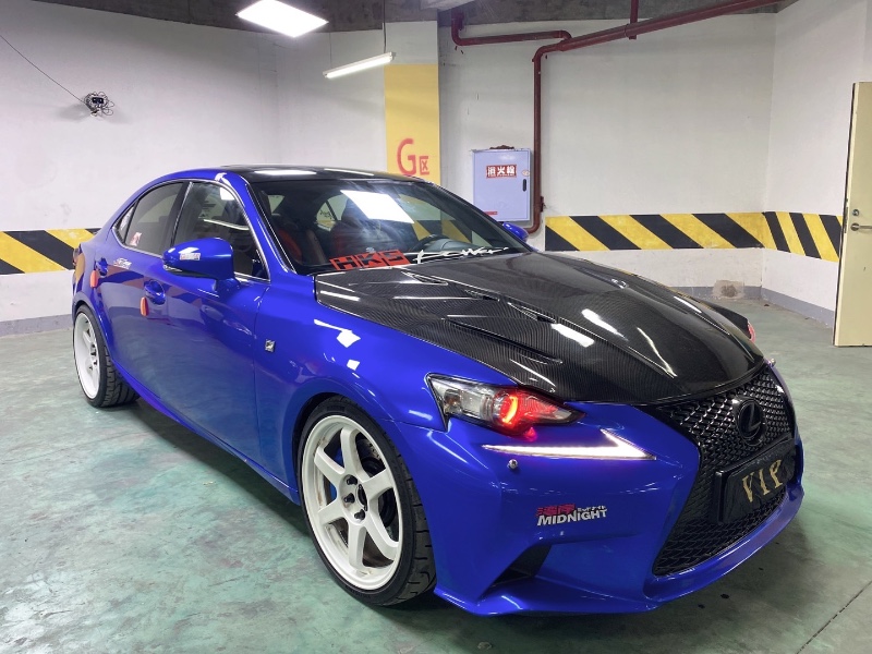 成都15年雷克萨斯IS3