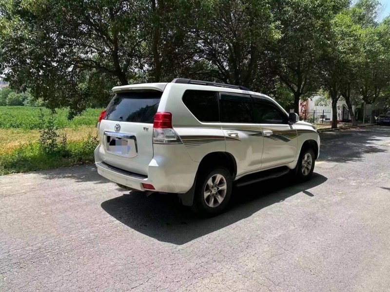 安阳13年丰田普拉多5