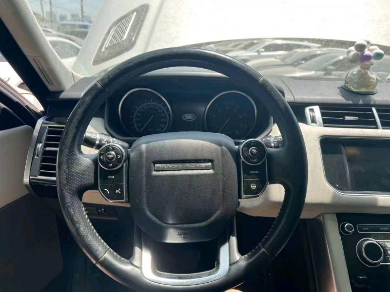 嘉兴19年路虎揽胜运动2