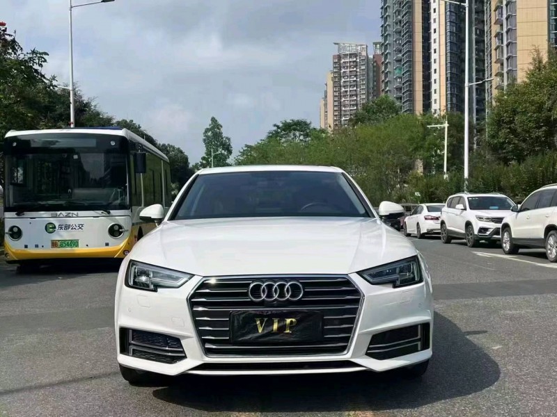 深圳20年奥迪A4L1