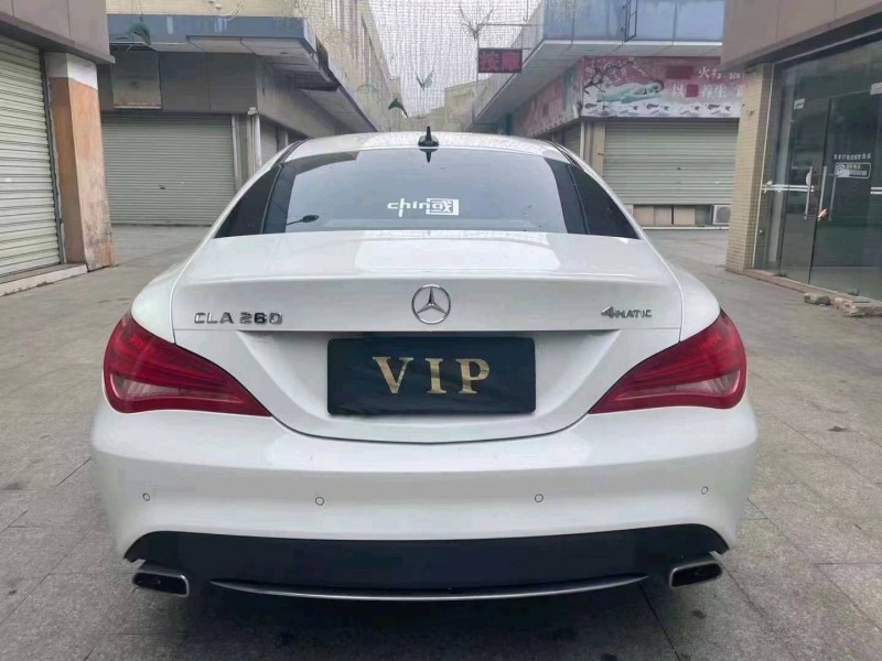 深圳16年奔驰CLA6