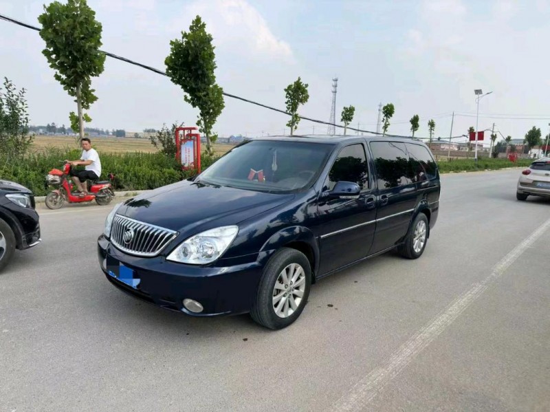 枣庄13年别克GL82