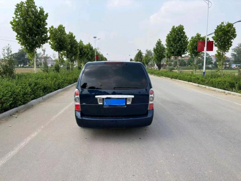 枣庄13年别克GL86