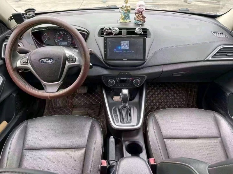 常州18年福特福睿斯5