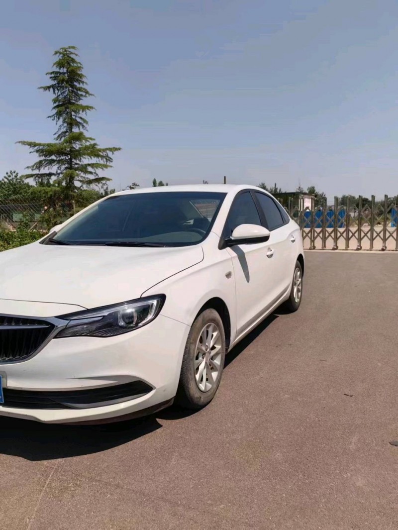 聊城19年别克威朗4