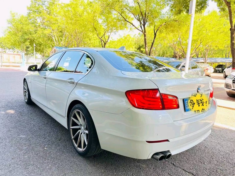 北京10年宝马5系8
