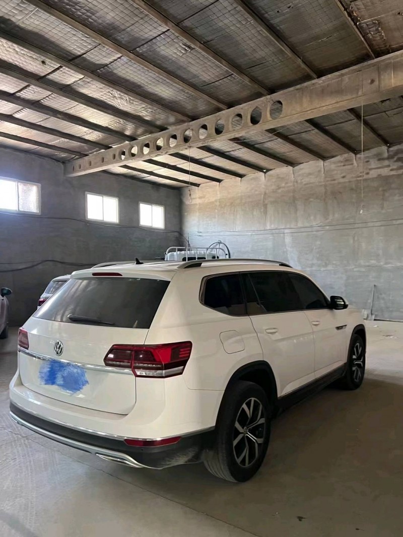 保定17年大众途昂4