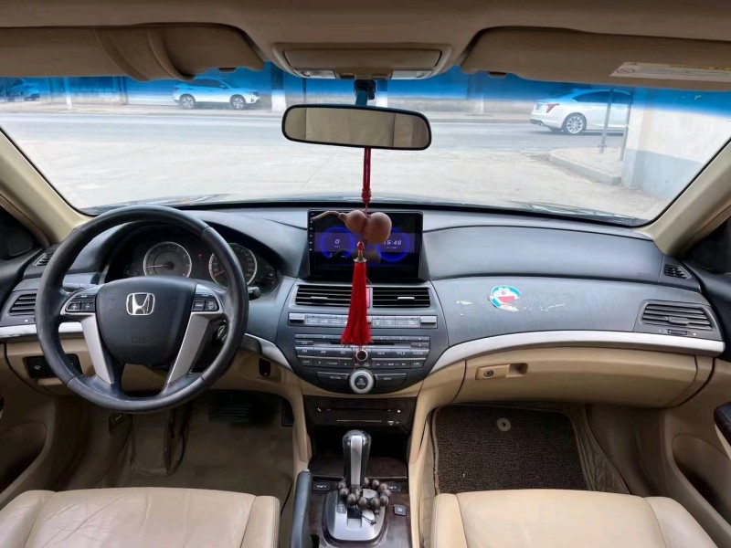 保定10年本田雅阁3