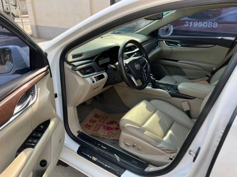 保定13年凯迪拉克XTS6
