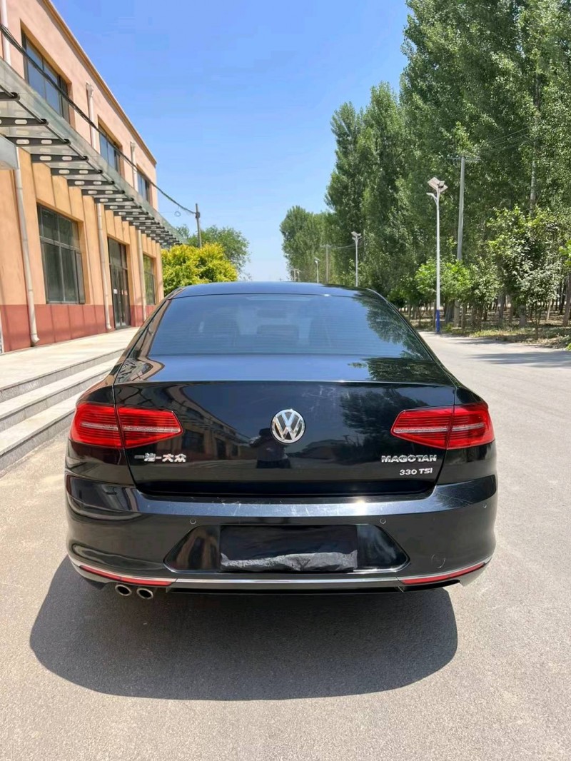 廊坊17年大众迈腾9