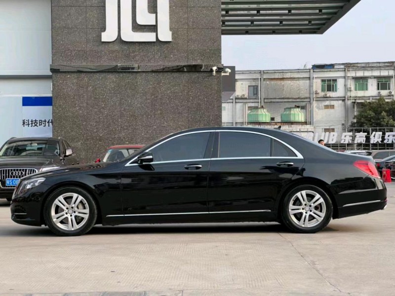 东莞17年奔驰S6