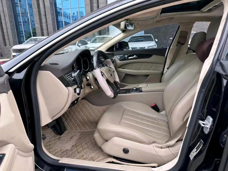 东莞14年奔驰CLS6