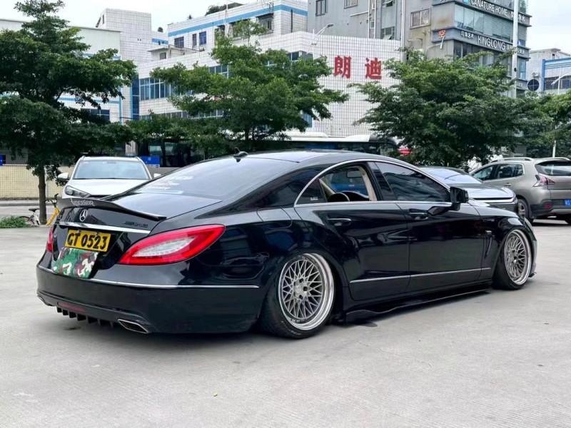 东莞14年奔驰CLS8