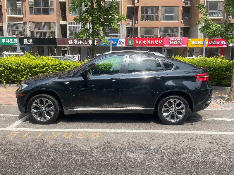 重庆14年宝马X63