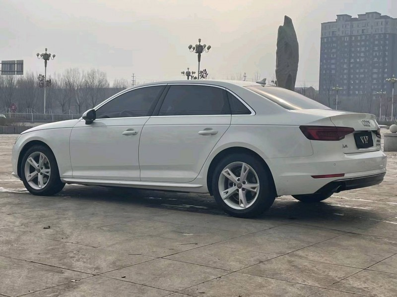 吉林18年奥迪A4L3