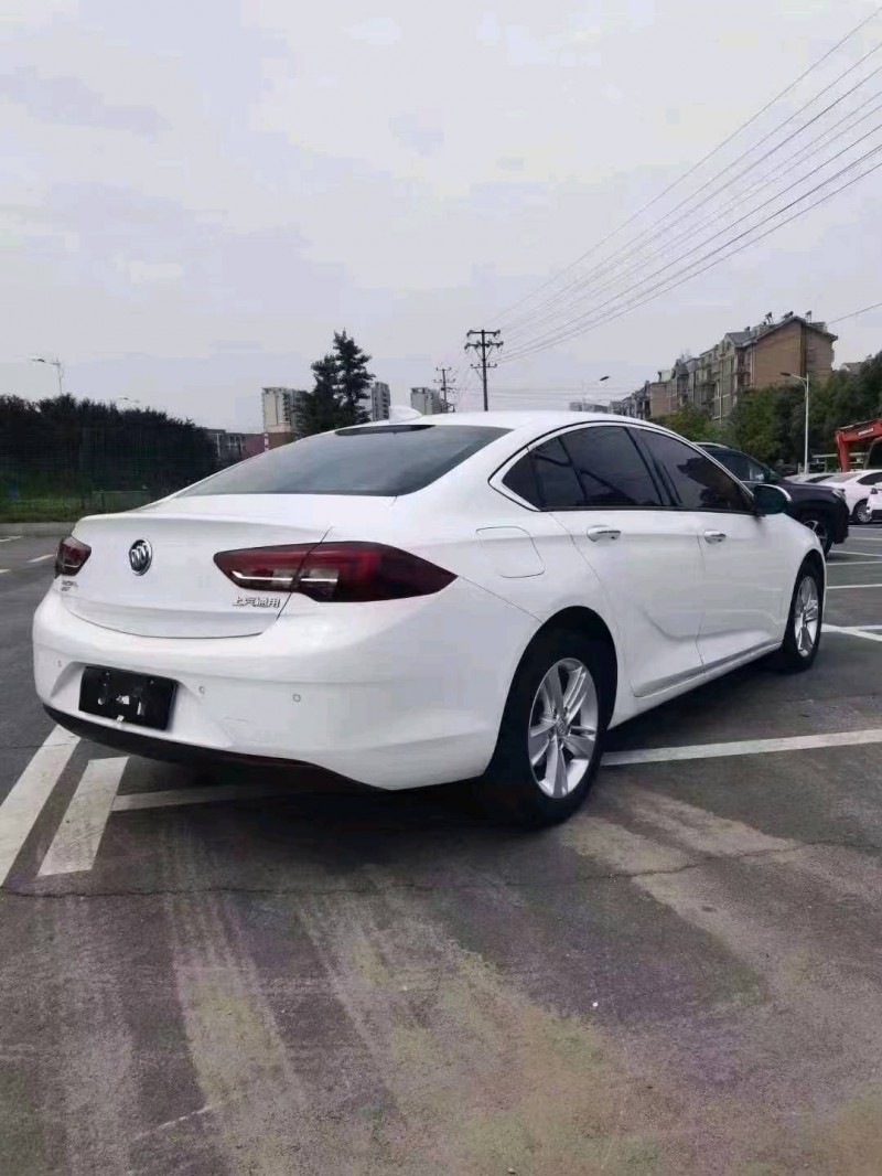 淮南19年别克君威9