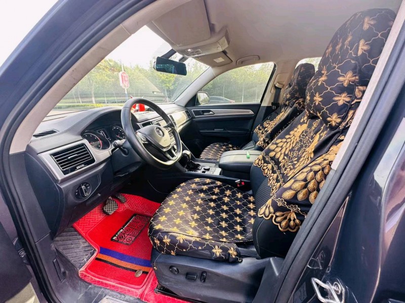 济南18年大众途昂5