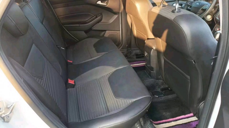 梧州17年福特福克斯5