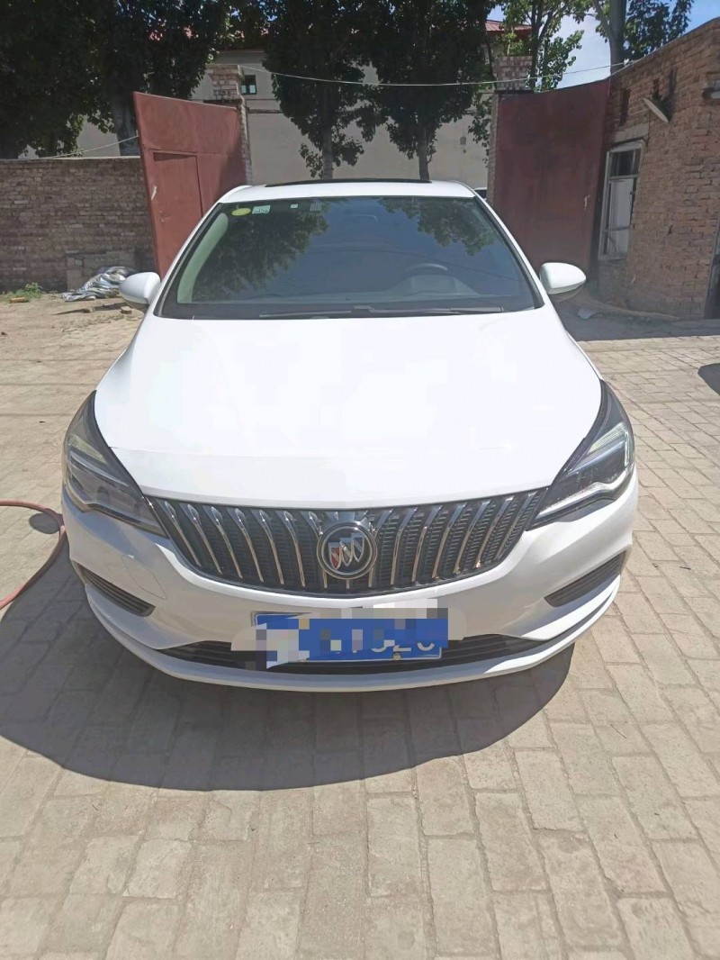 保定18年别克威朗1