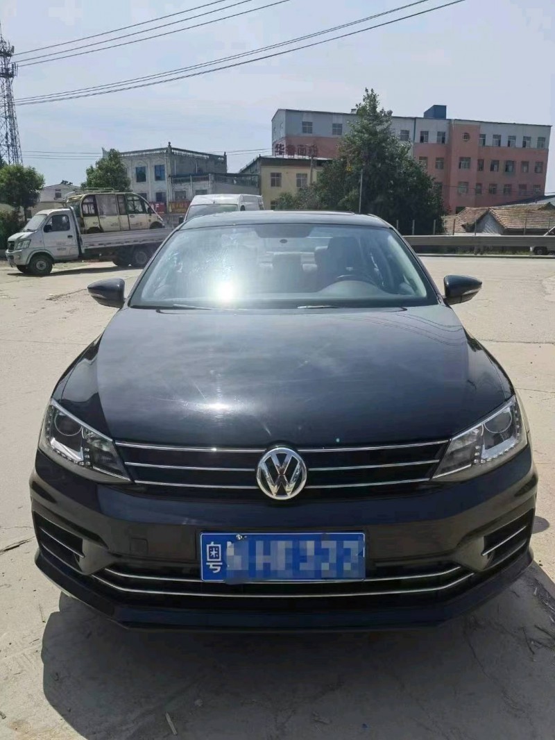 济南18年大众速腾1