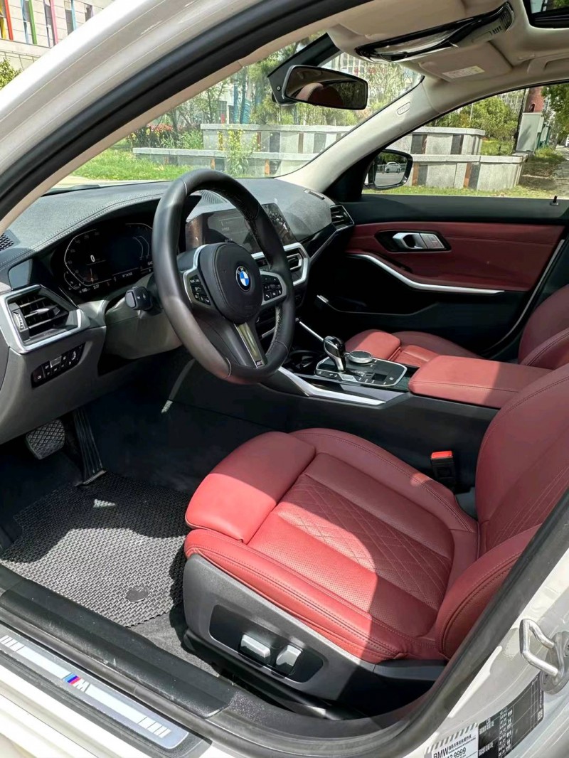 淮南21年宝马3系8