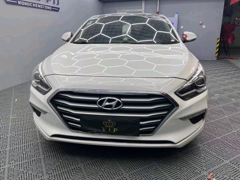 成都18年现代名图1