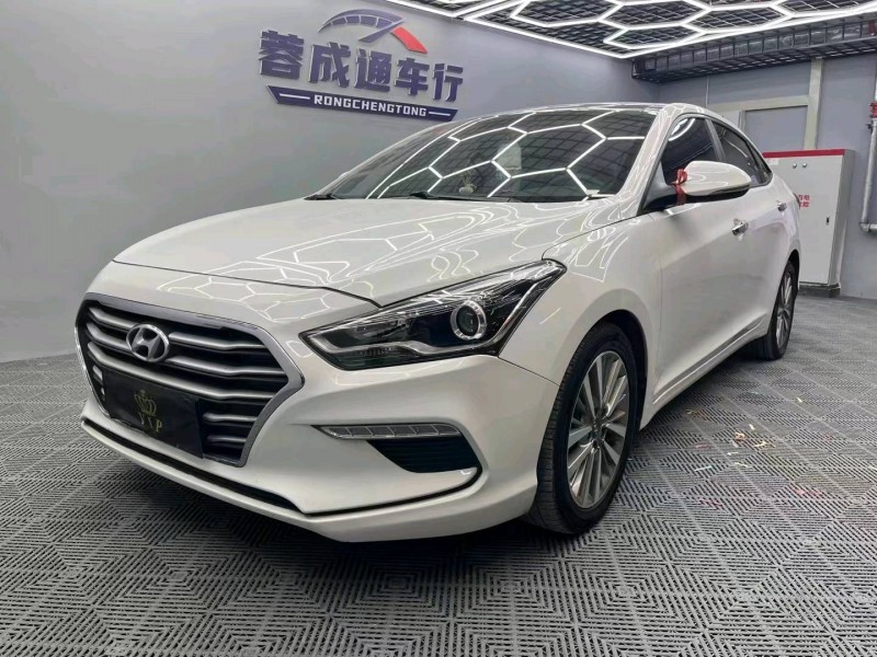 成都18年现代名图2