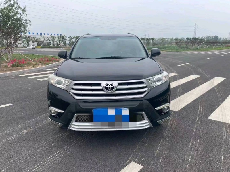 保定13年丰田汉兰达1