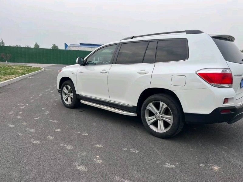 廊坊13年丰田汉兰达4