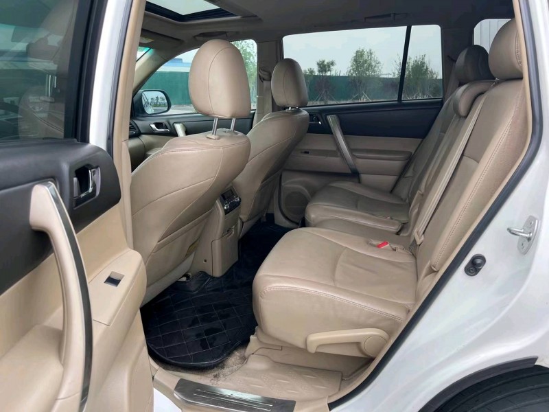 廊坊13年丰田汉兰达6