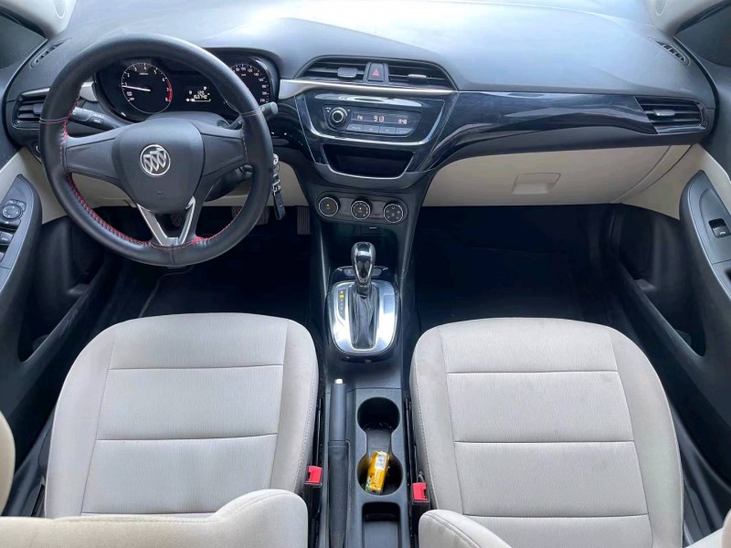 东营20年别克凯越3