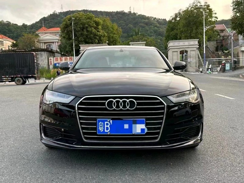 深圳18年奥迪A6L1