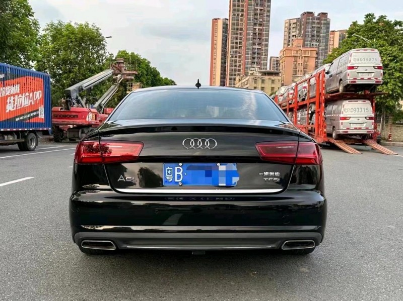 深圳18年奥迪A6L9