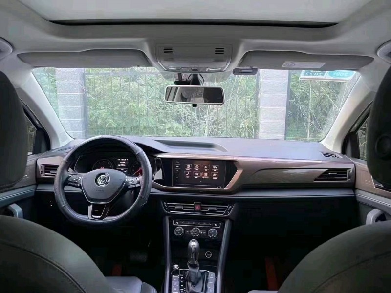 济宁20年大众途岳6