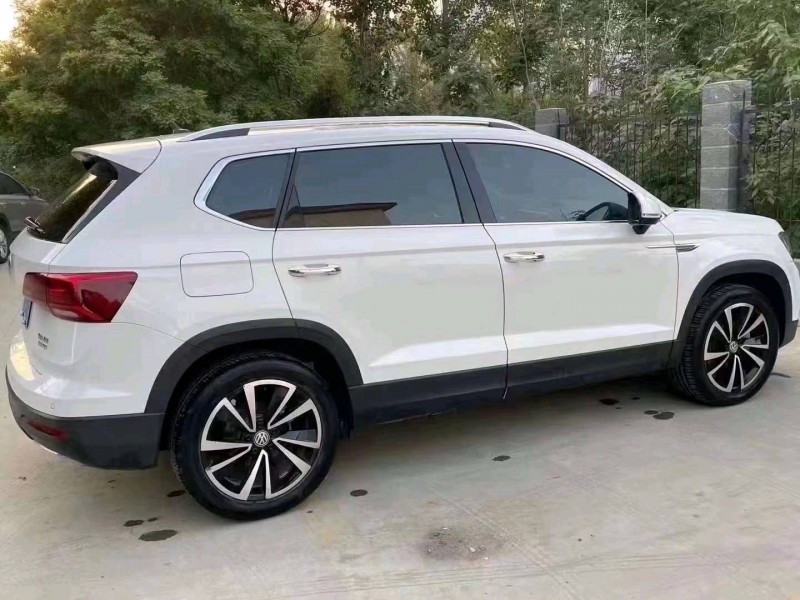 济宁20年大众途岳8