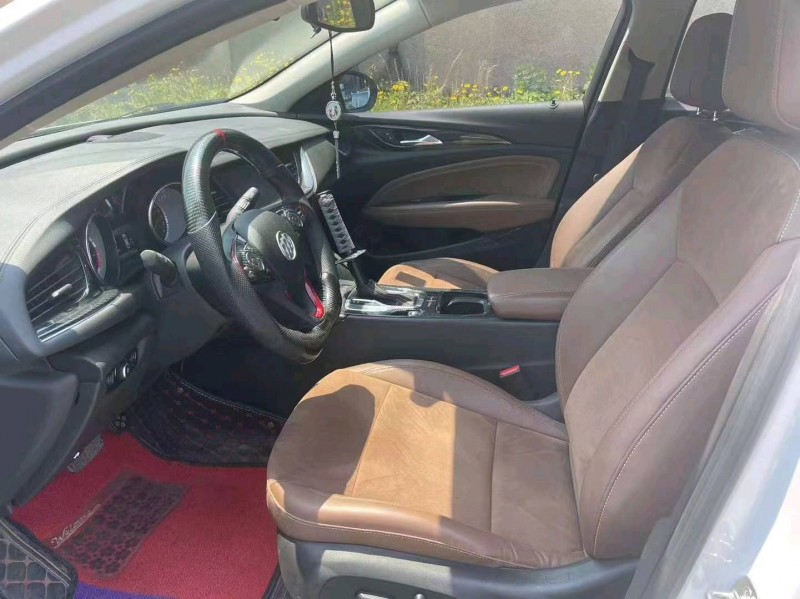 枣庄17年别克君威3