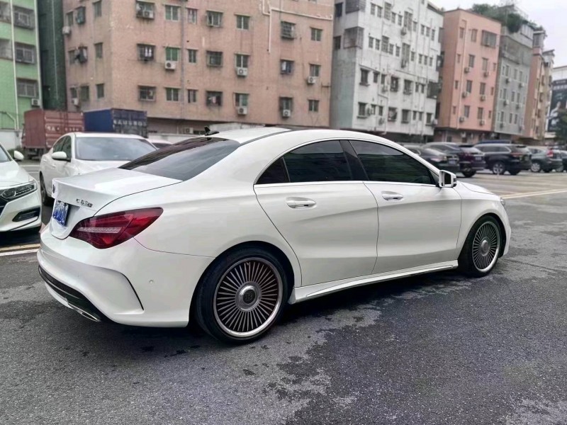 广州18年奔驰CLA3