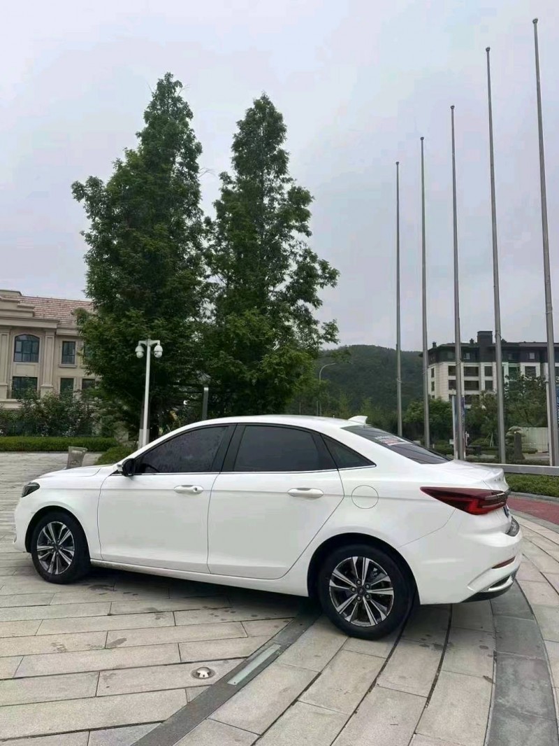 济南21年福特福睿斯8