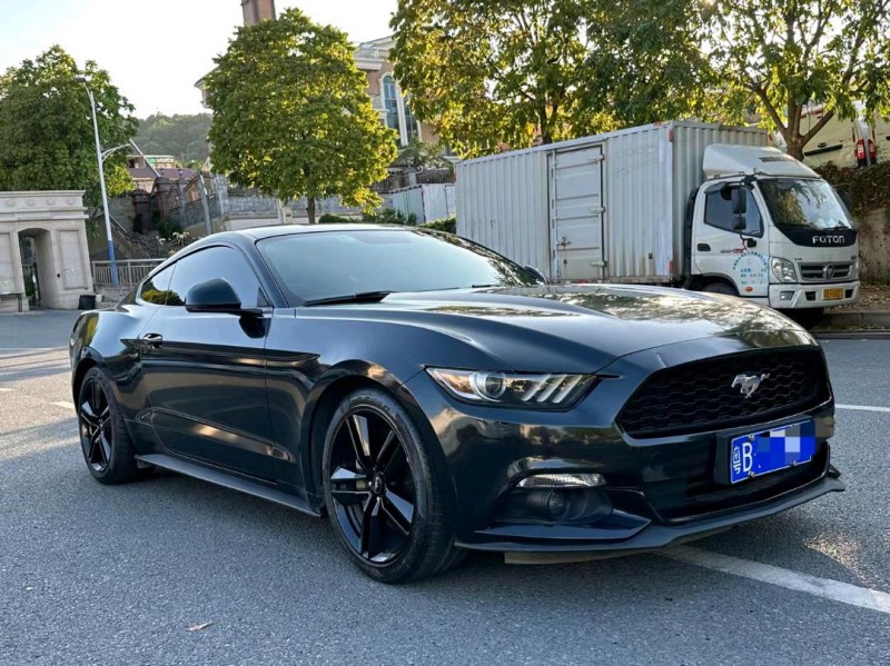 深圳17年福特野马2