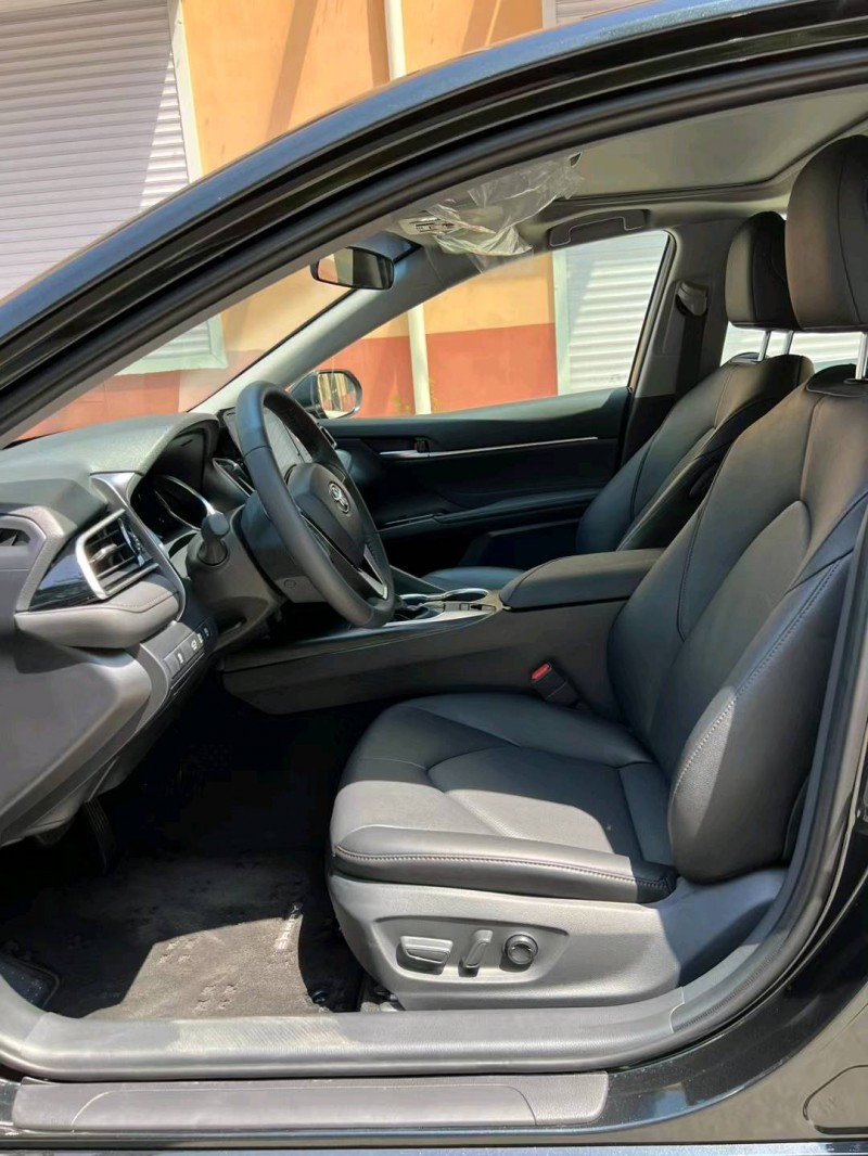 廊坊23年丰田凯美瑞6